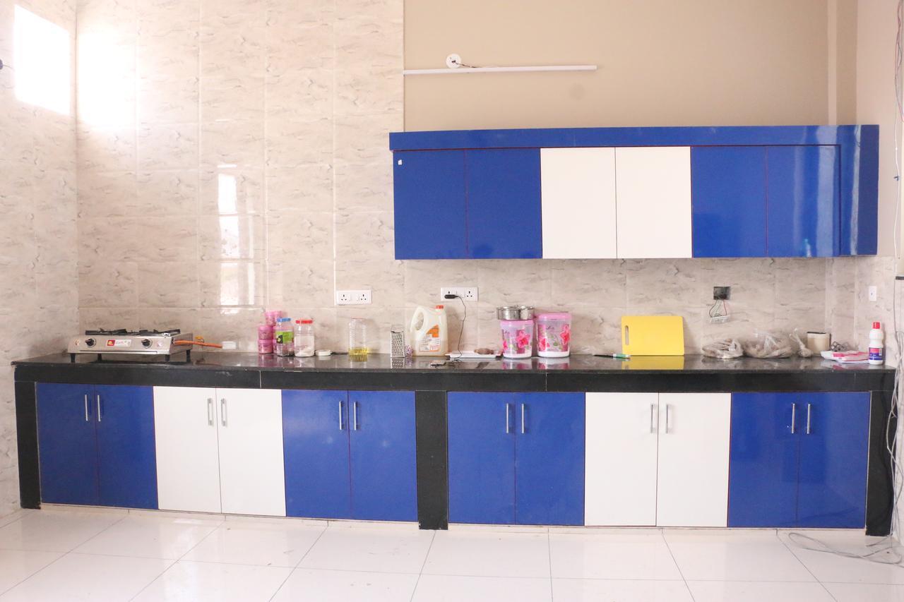 Hotel Reyansh Tanakpur Екстериор снимка