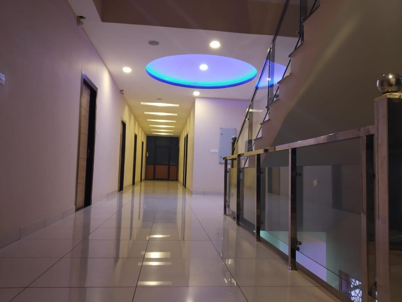 Hotel Reyansh Tanakpur Екстериор снимка