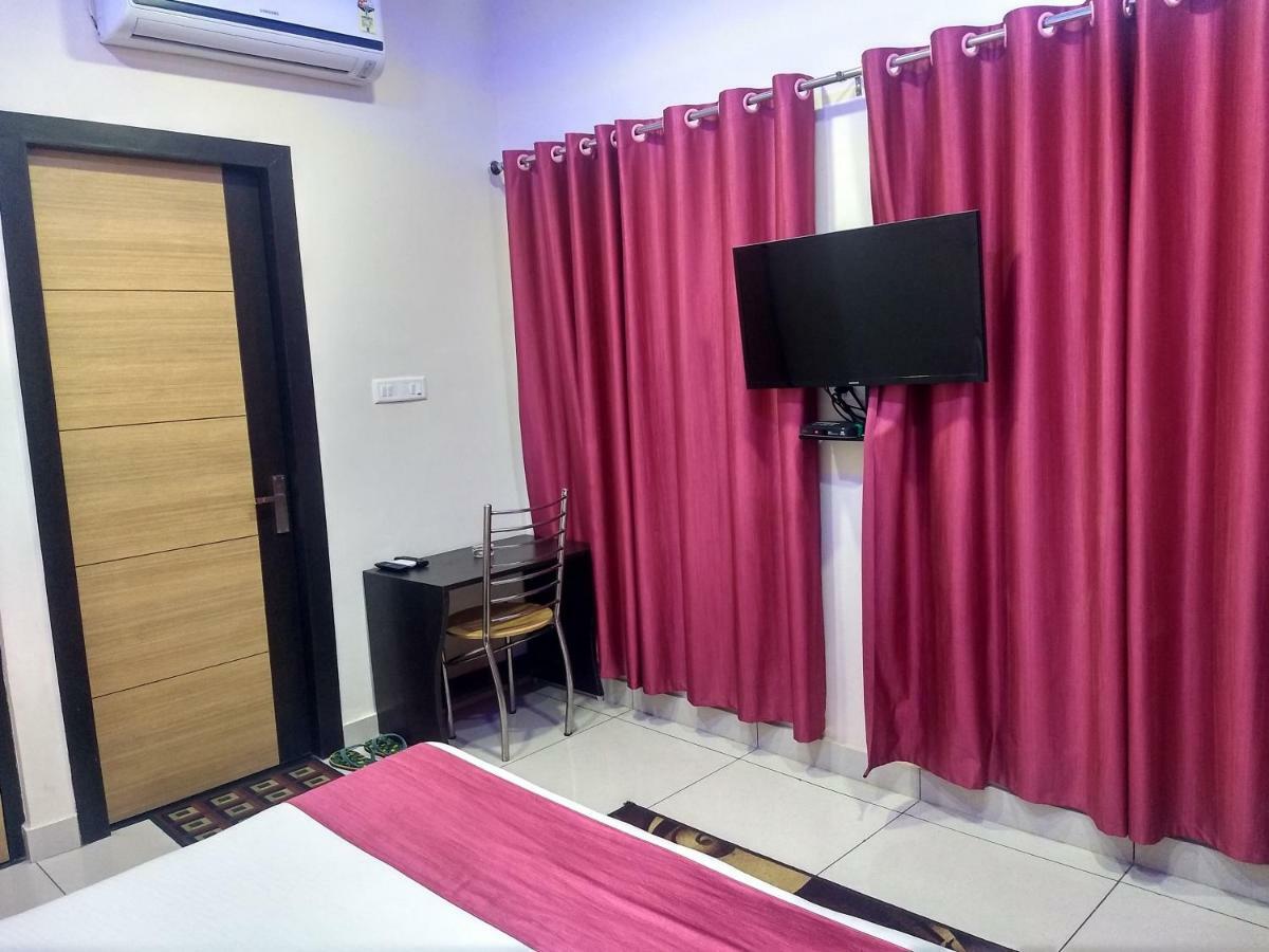 Hotel Reyansh Tanakpur Екстериор снимка