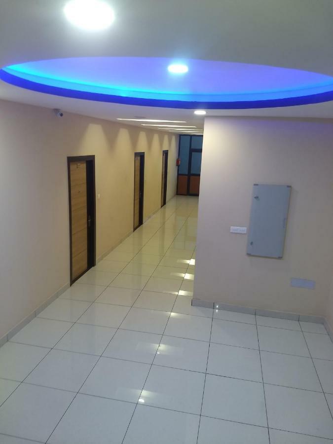 Hotel Reyansh Tanakpur Екстериор снимка
